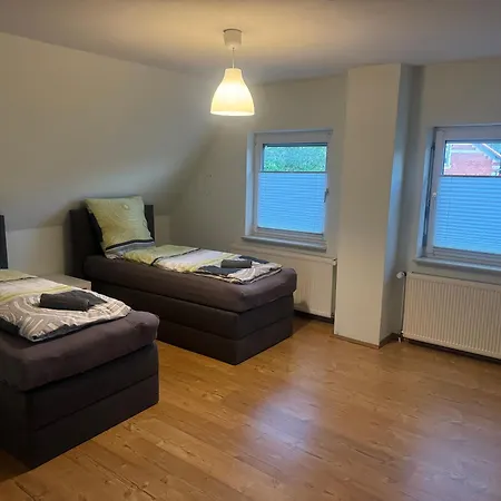 Gorch-fock-strasse 2, 25764 公寓 *