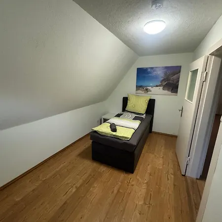 Gorch-fock-strasse 2, 25764 * Wesselburen