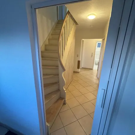 公寓 Gorch-fock-strasse 2, 25764 *