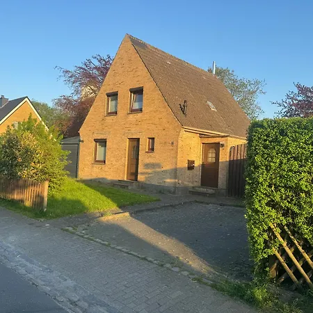 Gorch-fock-strasse 2, 25764 Wesselburen